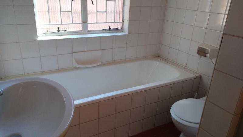 2 Bedroom Property for Sale in Ladybrand Free State